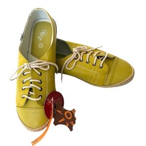 Dije California Princeton Lace-up Leather Shoes in yellow, 9.5/10